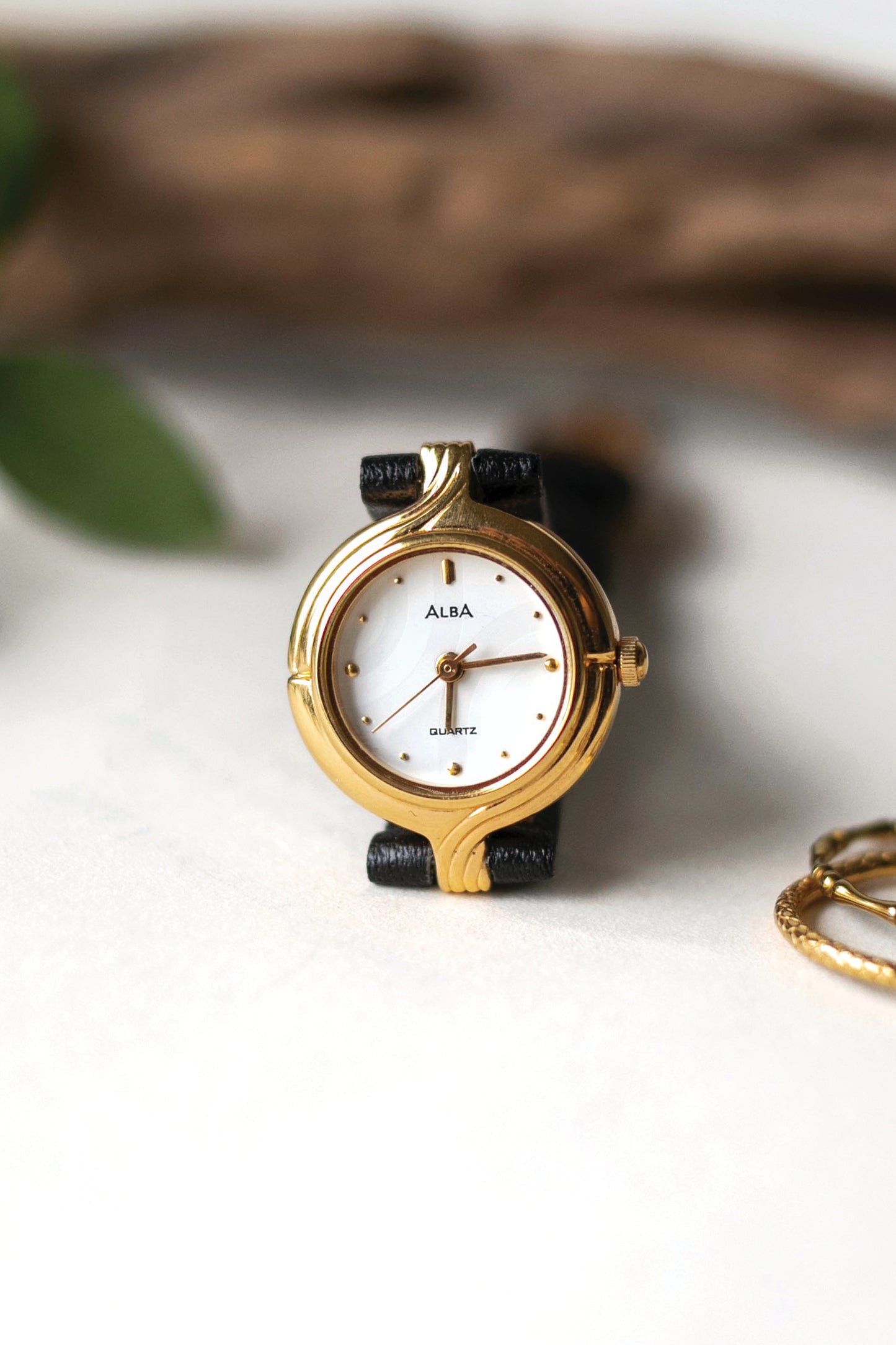 True Vintage: Alba A19