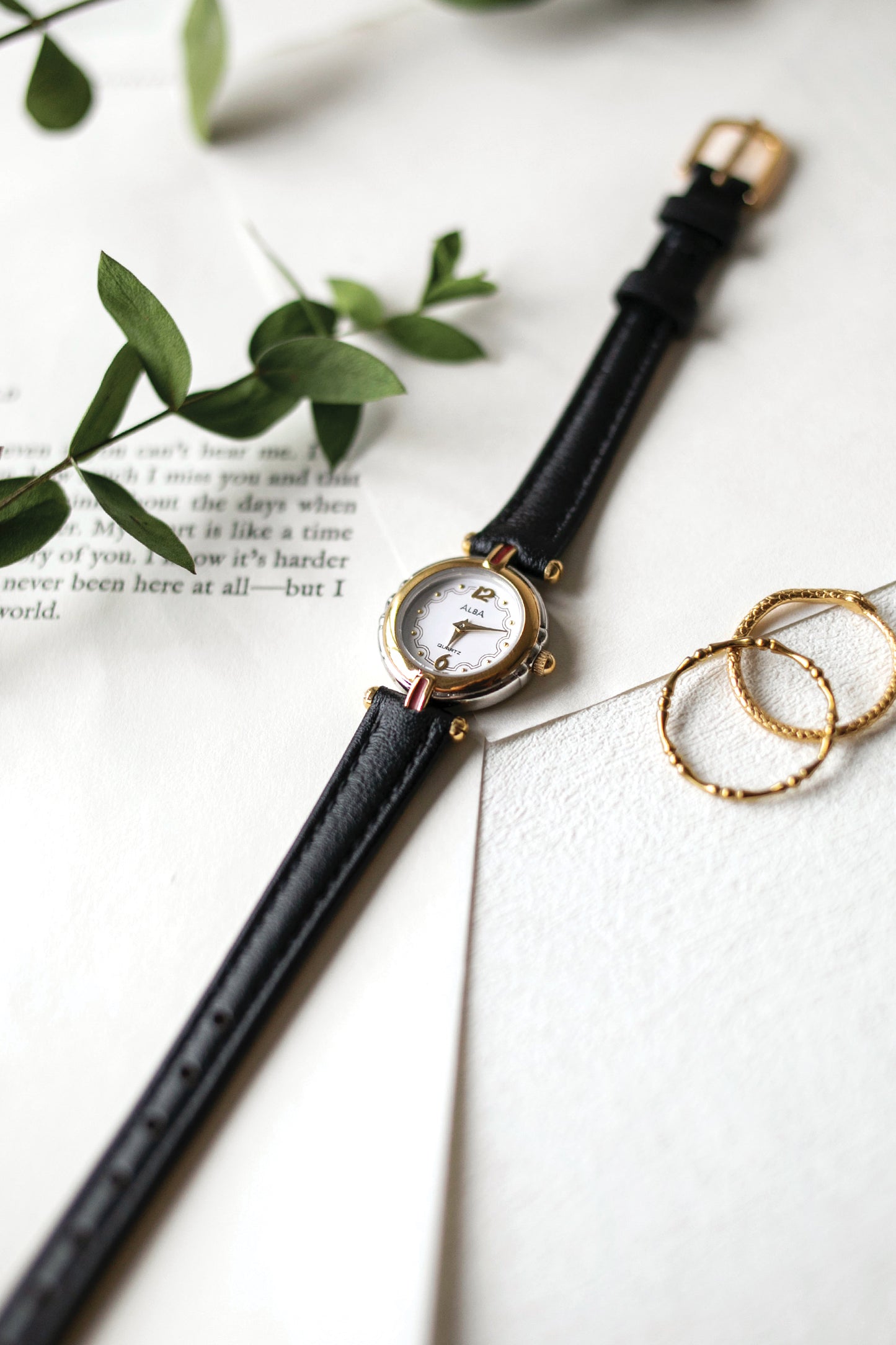 True Vintage: Alba A23 (Red)