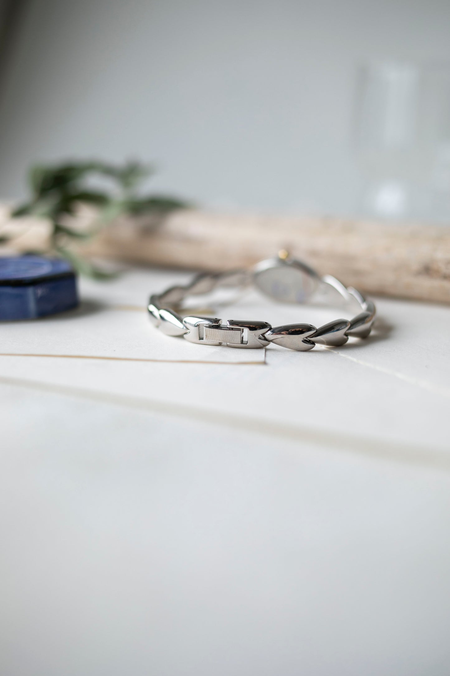 True Vintage: Alba Cintra (White/Silver)