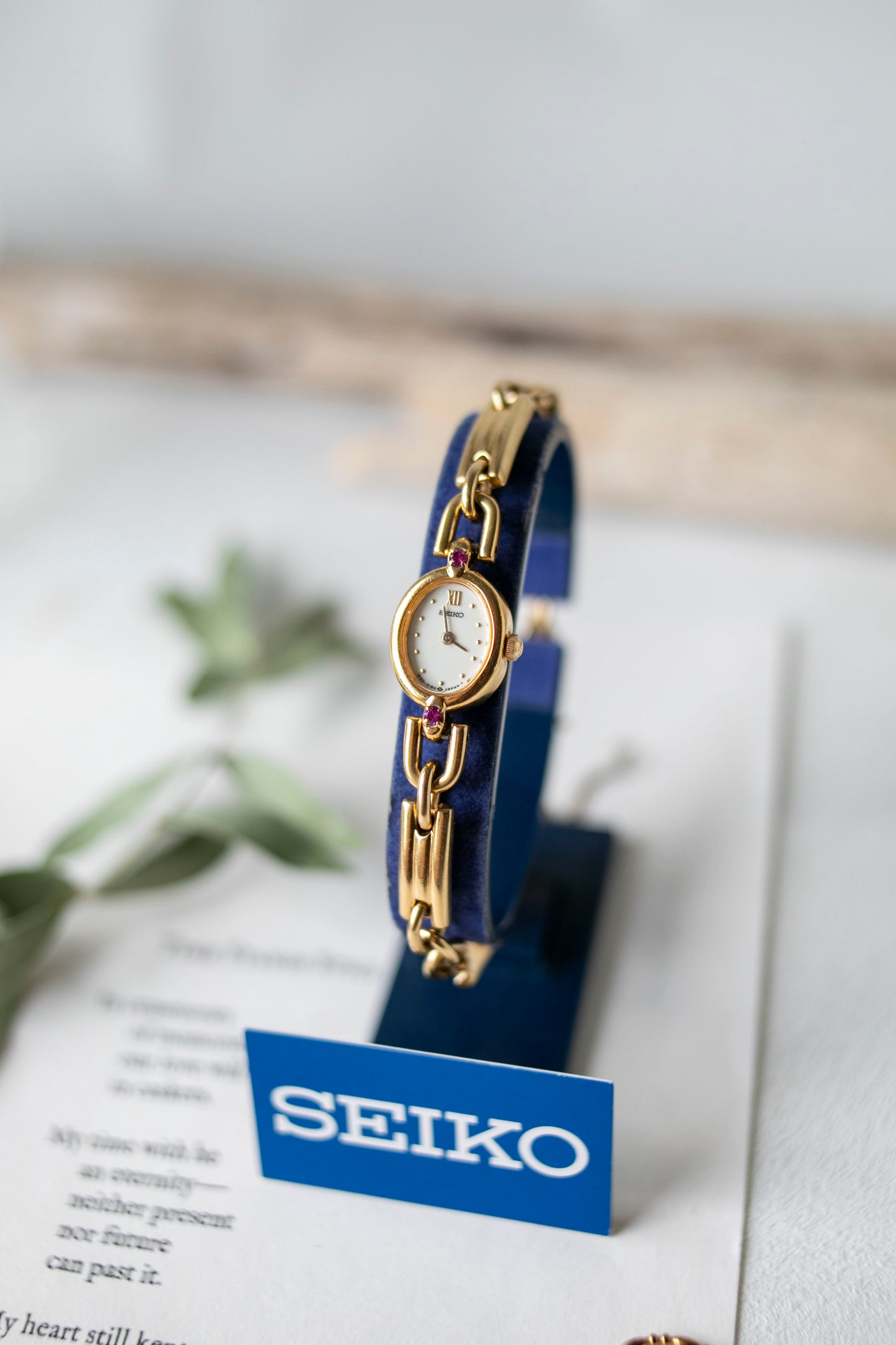 True Vintage: Seiko S227 (Gold) (10875051278495)