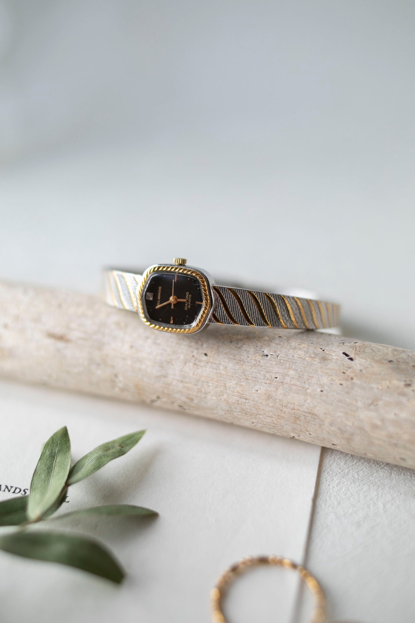 True Vintage: Helbros H4