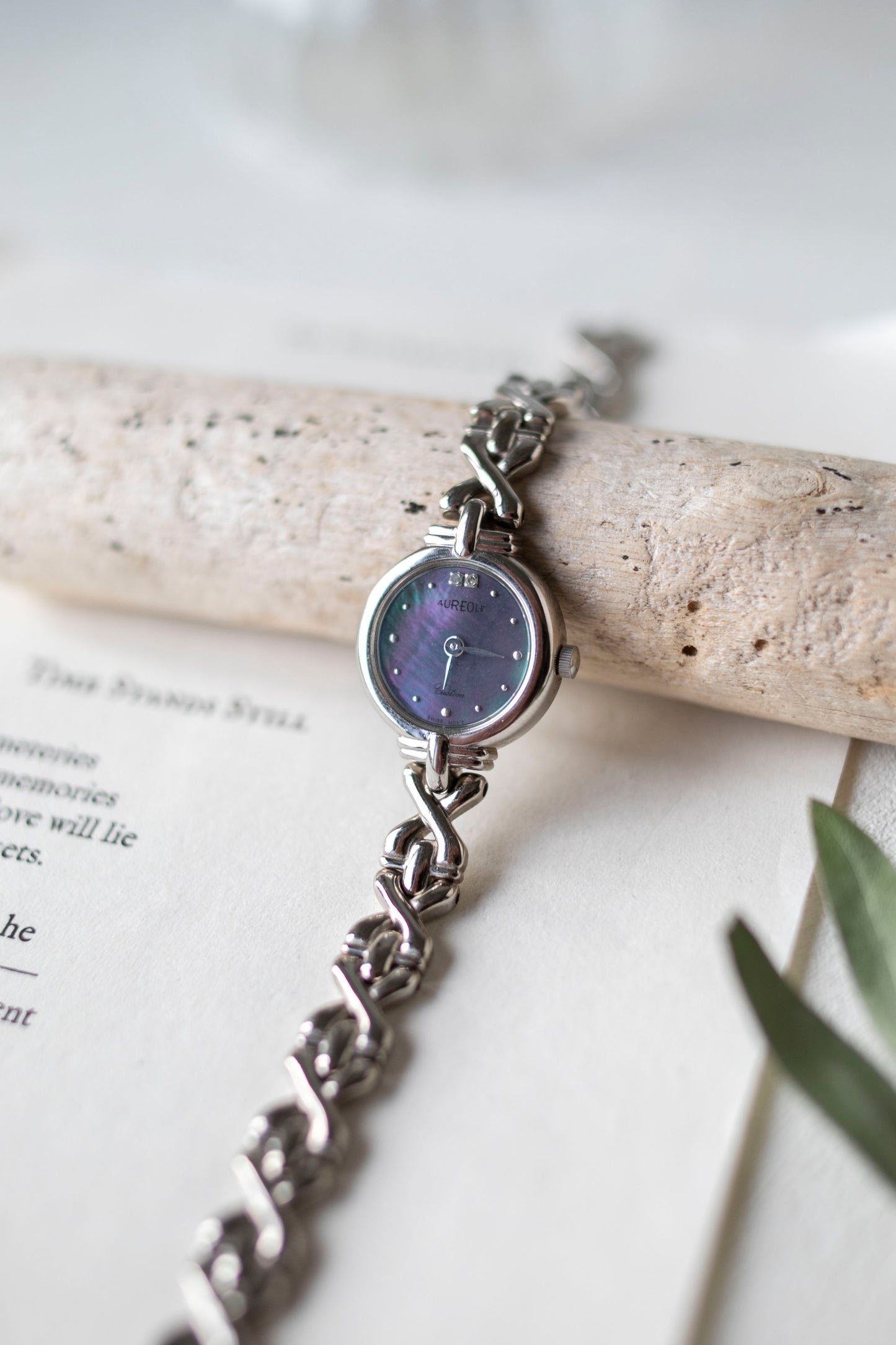 True Vintage: Aureole AU1