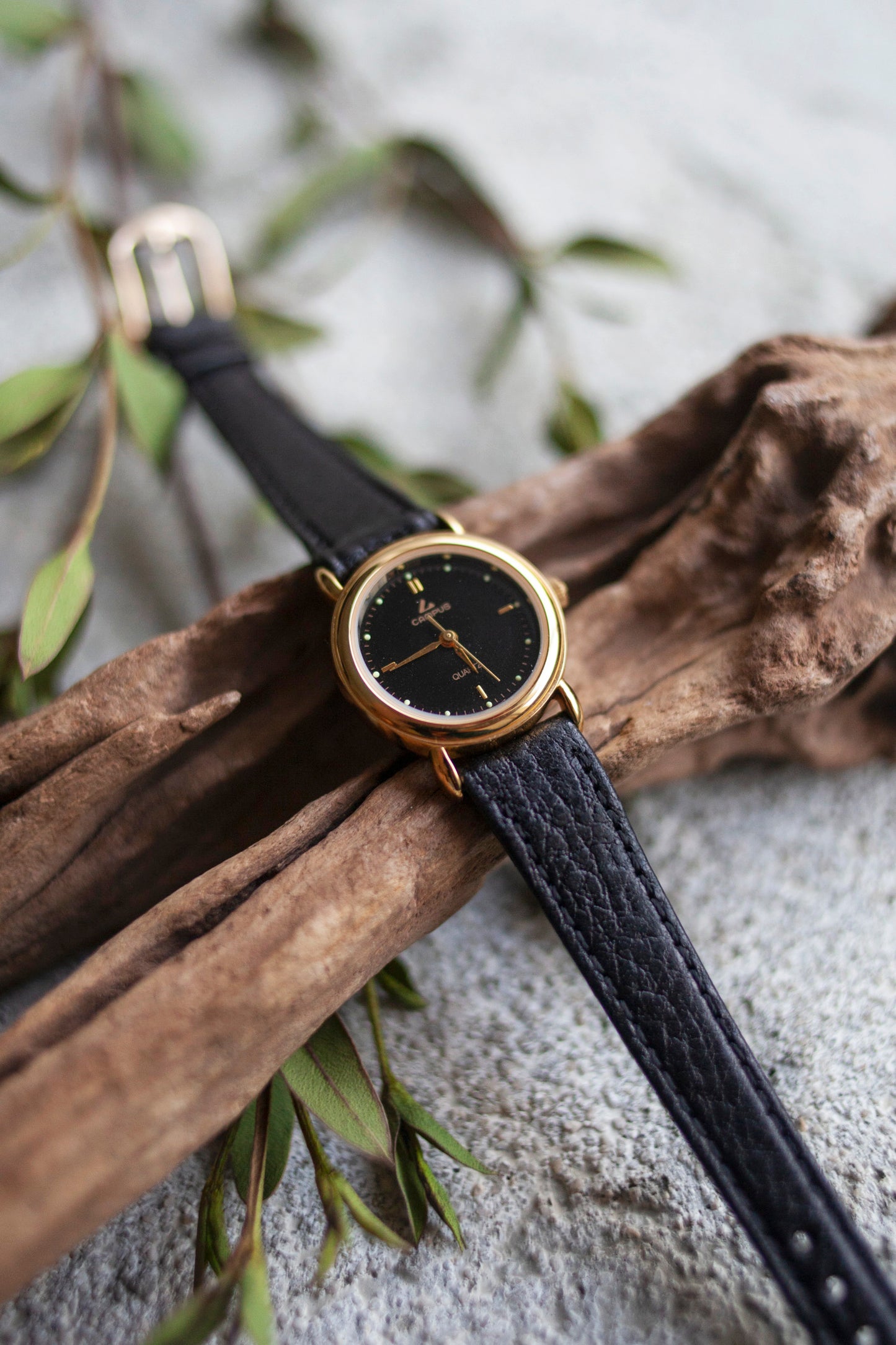 True Vintage: Alex (Petite) (6997272690847)
