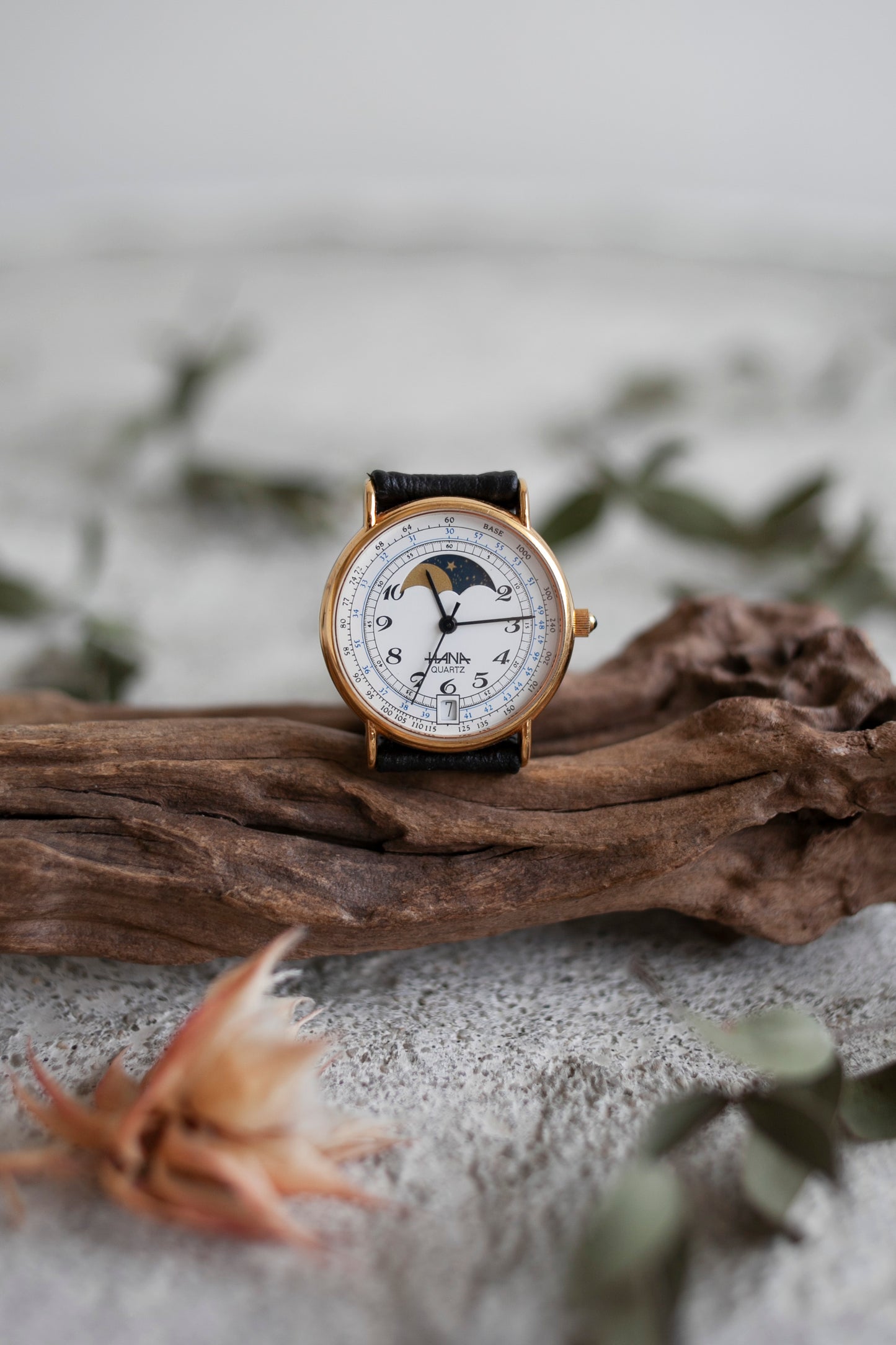 True Vintage: Hana (7544955175071)