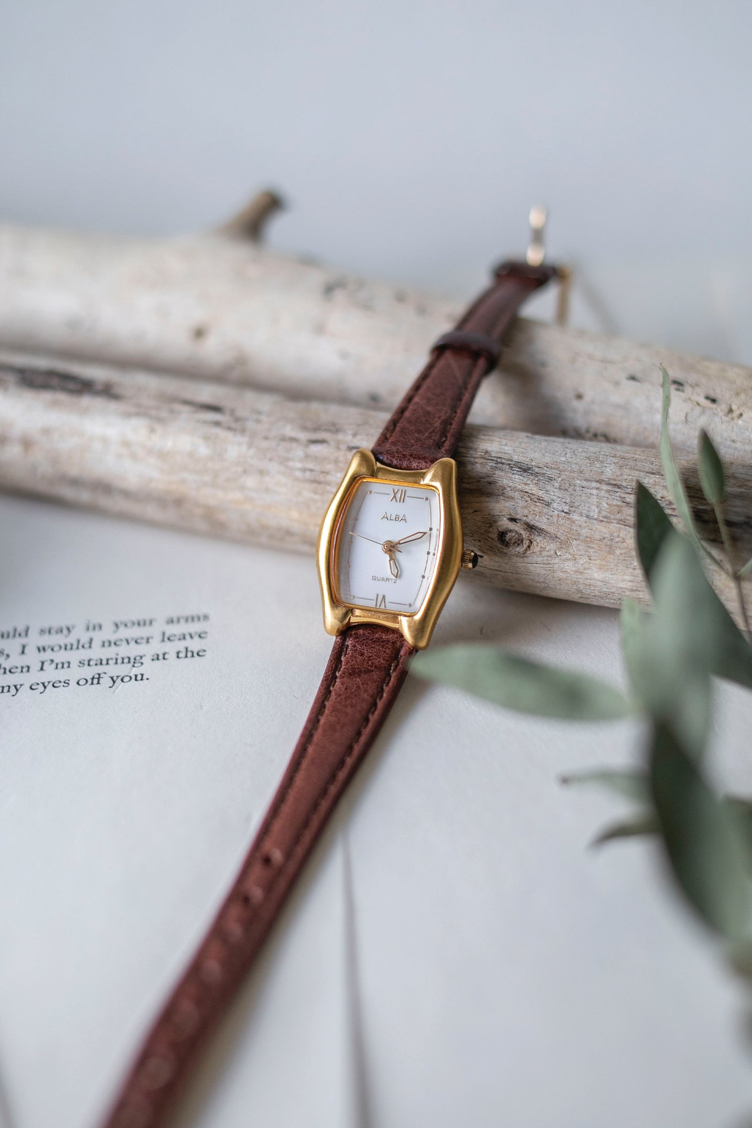 True Vintage: Alba Evie (Gold) (10848428785823)
