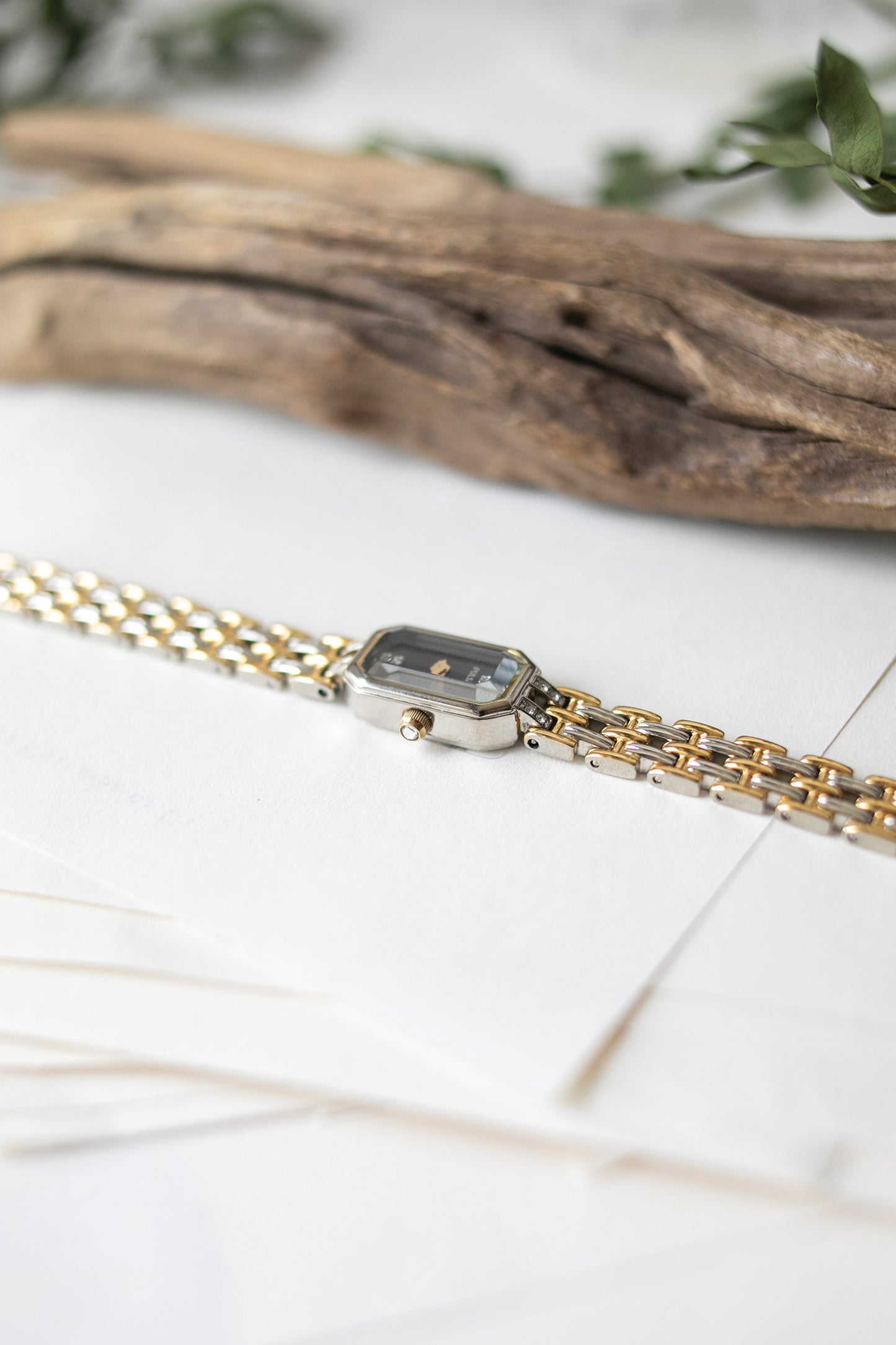 True Vintage: Solitaire (Black)