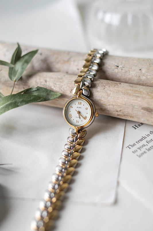 True Vintage: Alba Liora (Dual-toned)