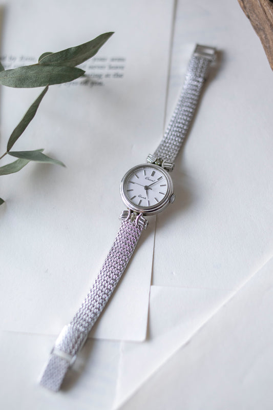 True Vintage: Orient Sterling (10848442220703)