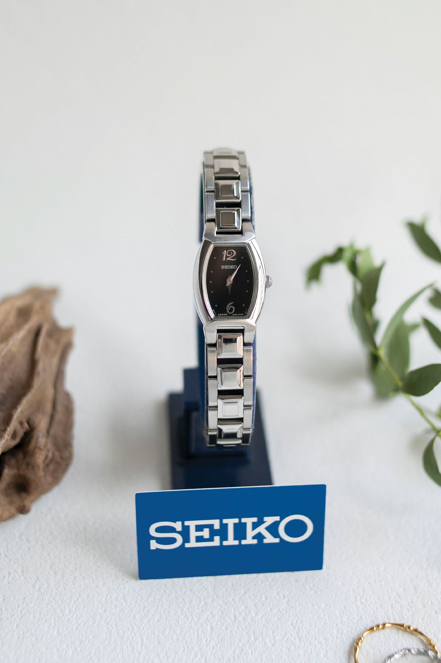 True Vintage: Seiko Estelle (Silver)