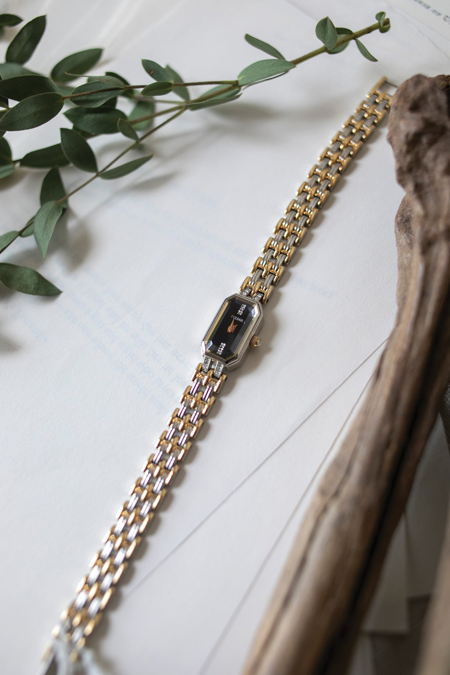 True Vintage: Solitaire (Black)