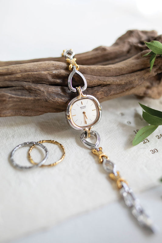 True Vintage: Seiko Maeve