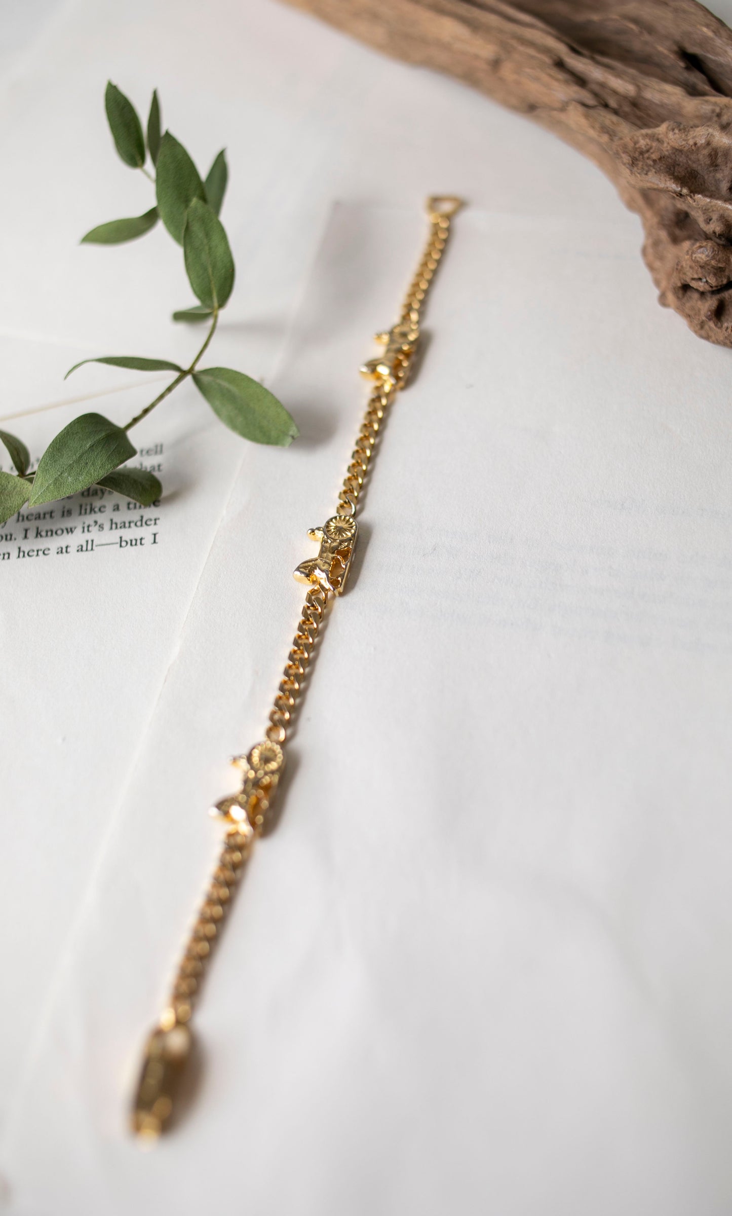 Vintage Celine Sulky Chain Bracelet (J-C02)