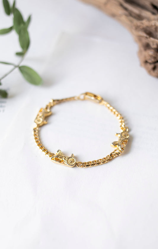 Vintage Celine Sulky Chain Bracelet (J-C02)