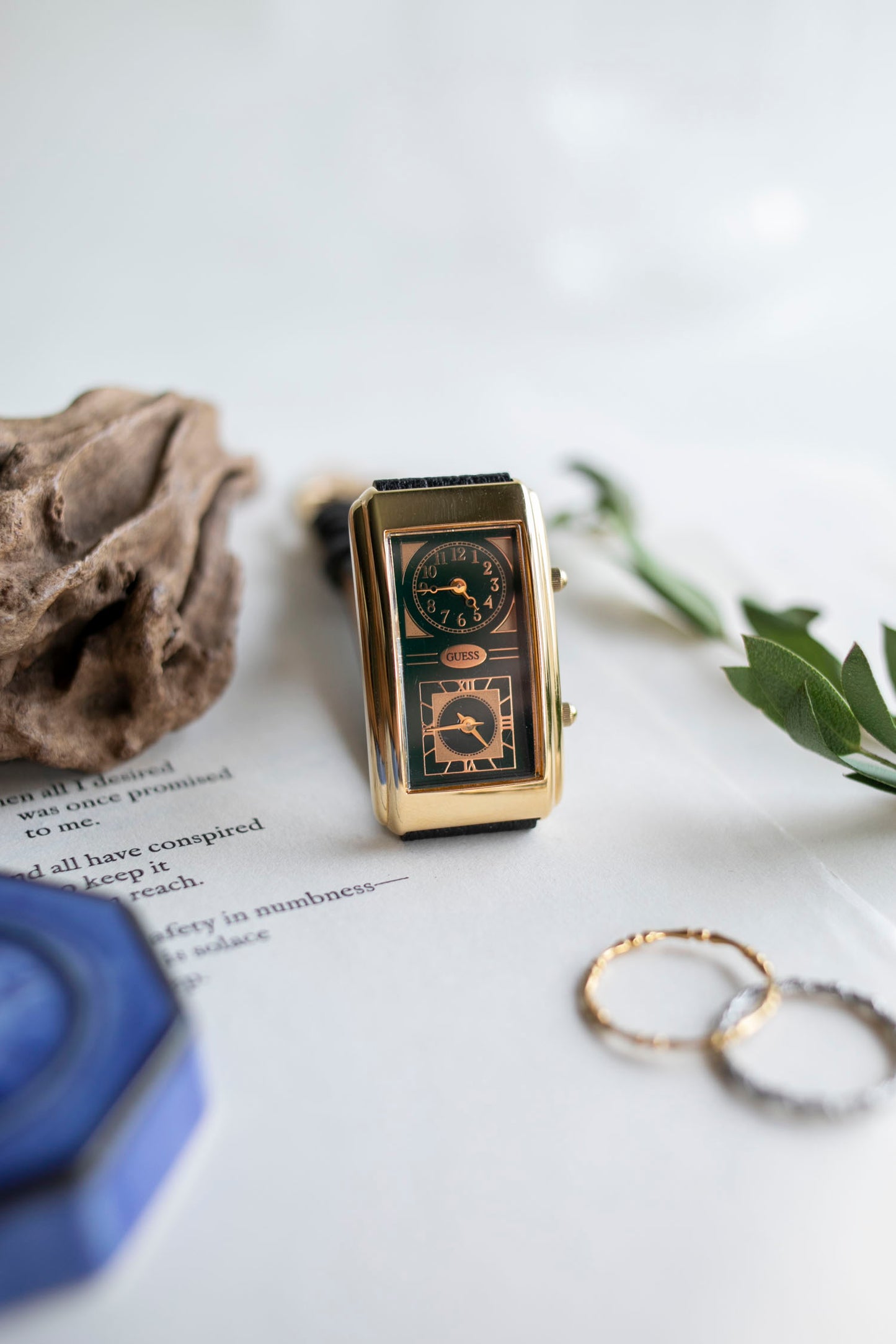 True Vintage: Guess G2