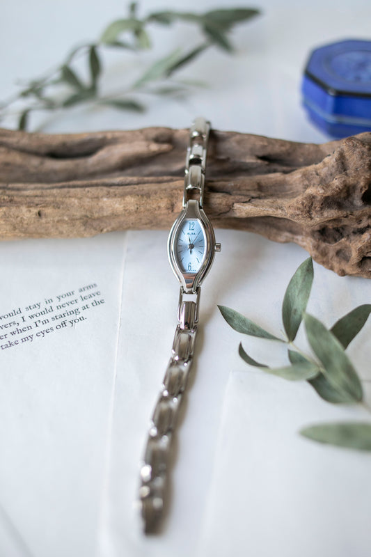 True Vintage: Alba Sky