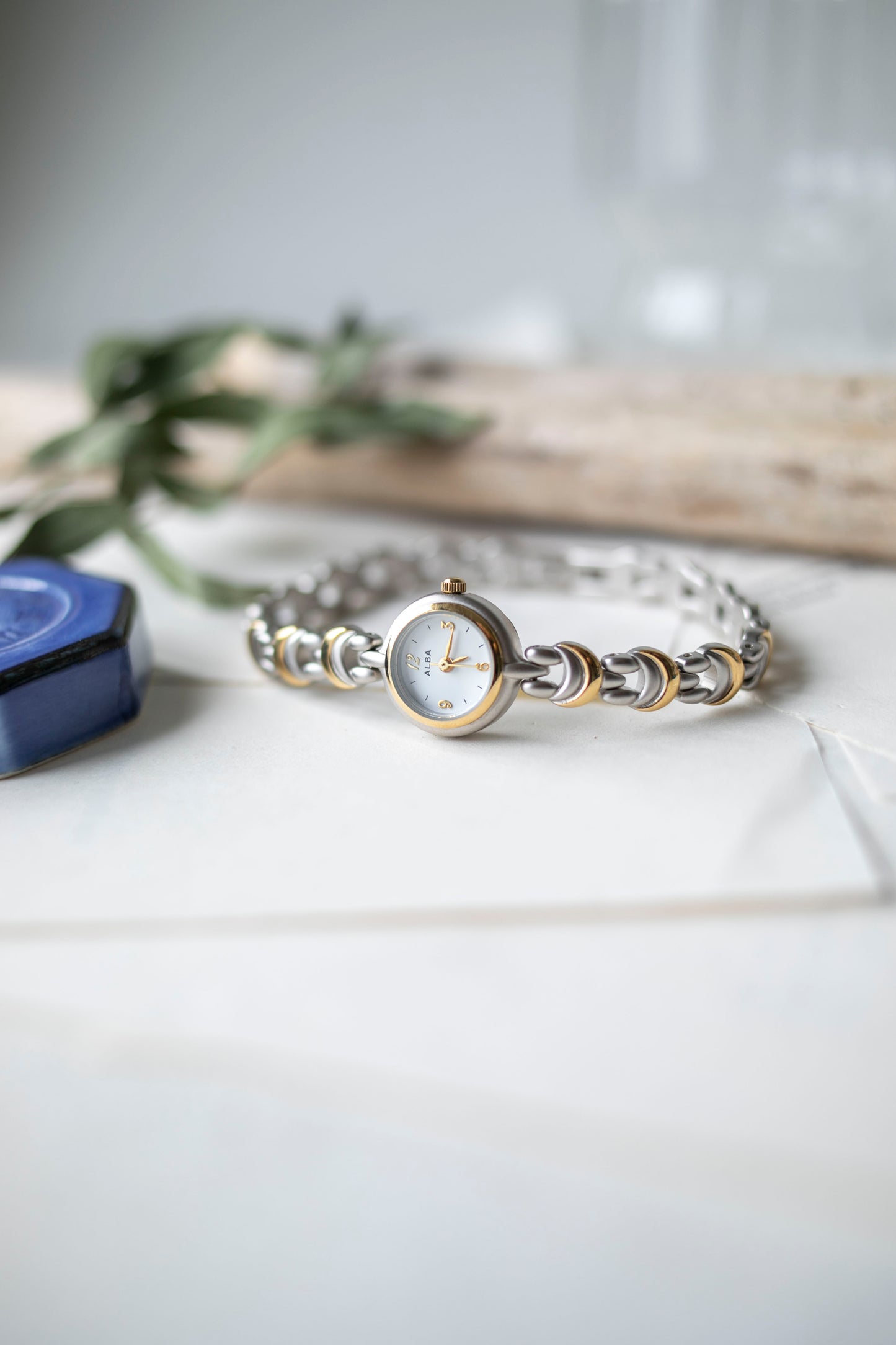 True Vintage: Alba Ophelia (Dual-toned)