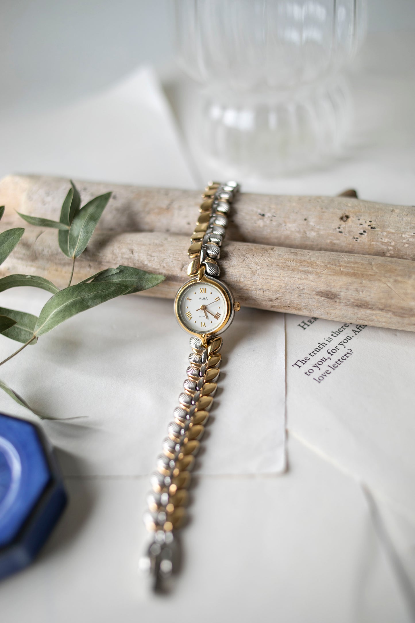 True Vintage: Alba Liora (Dual-toned)