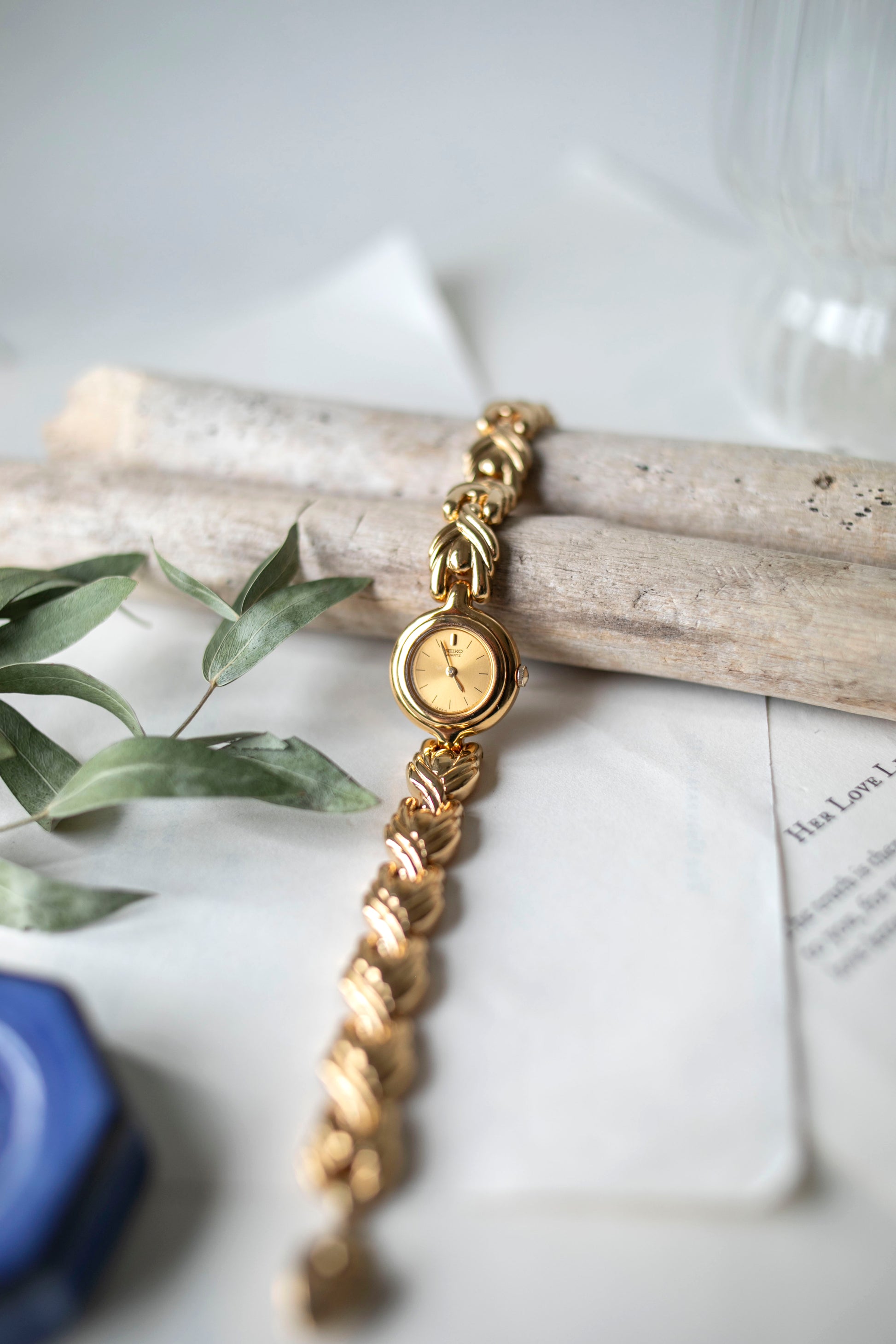 True Vintage: Seiko Alara (Gold) (10870090465439)