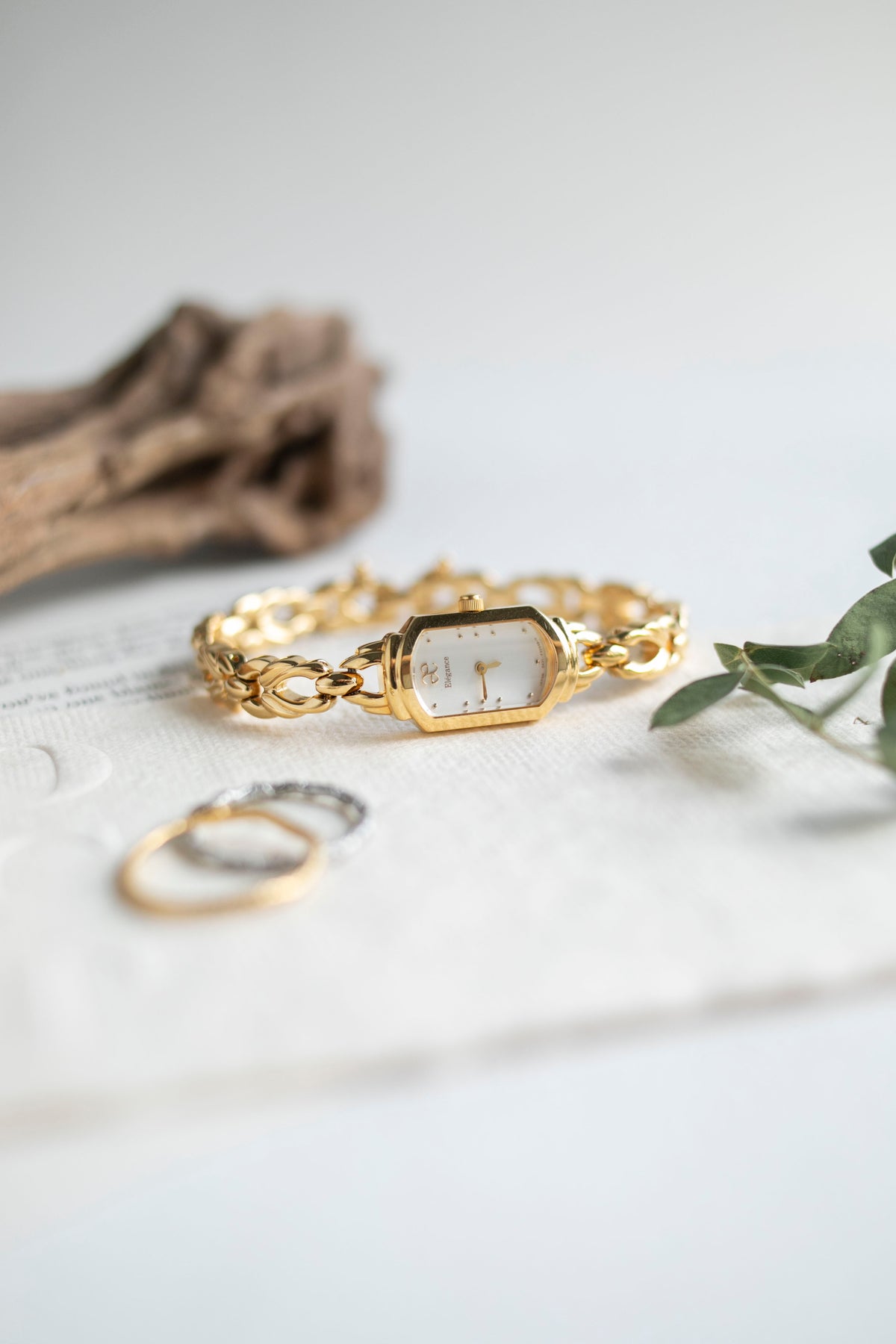 True Vintage: Citizen C9 (Gold)