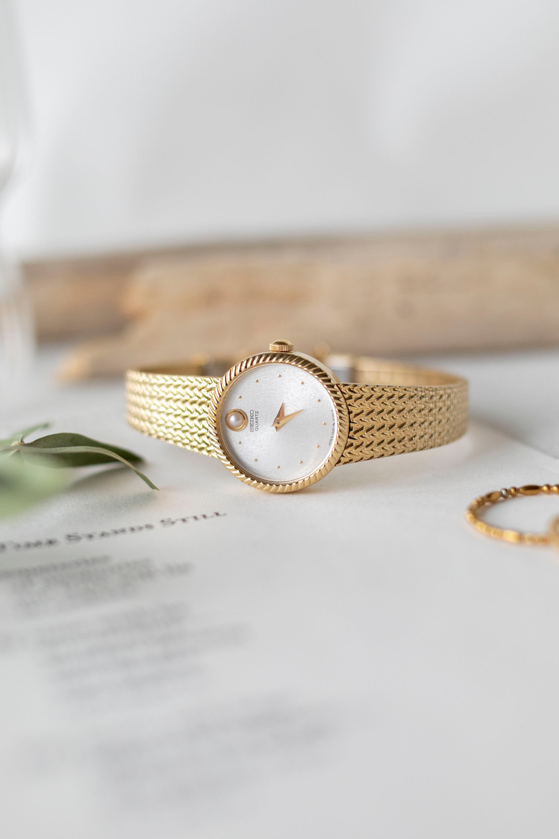 True Vintage: Seiko S206 (Pearl) (10875031421087)