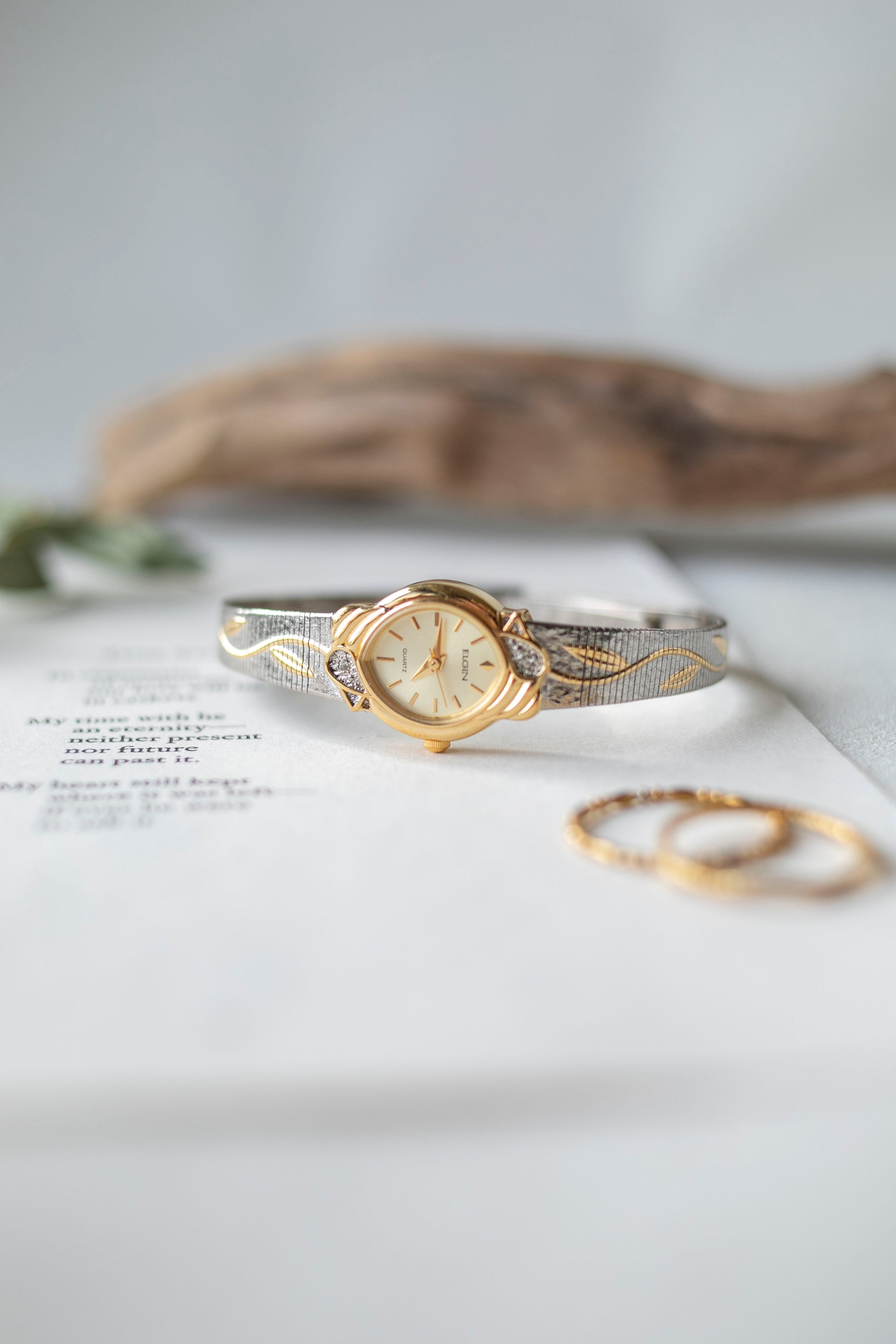 True Vintage: Elgin E2 (Gold) (10875076280479)