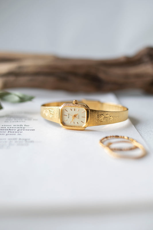 True Vintage: Elgin E6