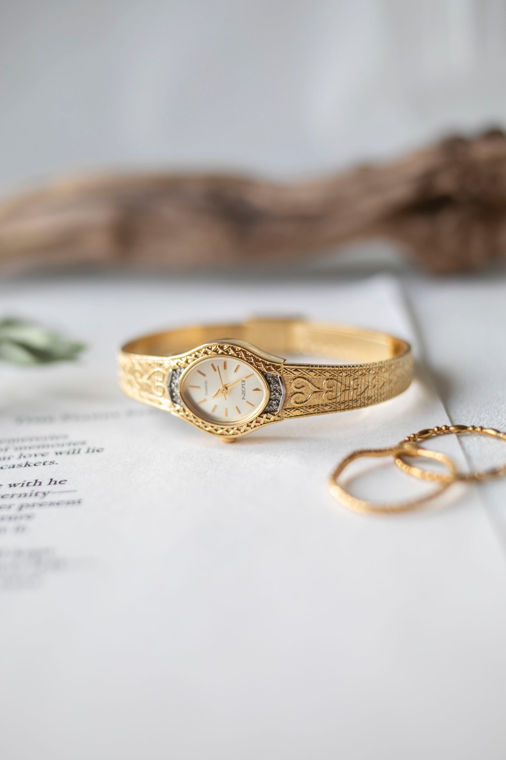 True Vintage: Elgin E11 (10875088896159)