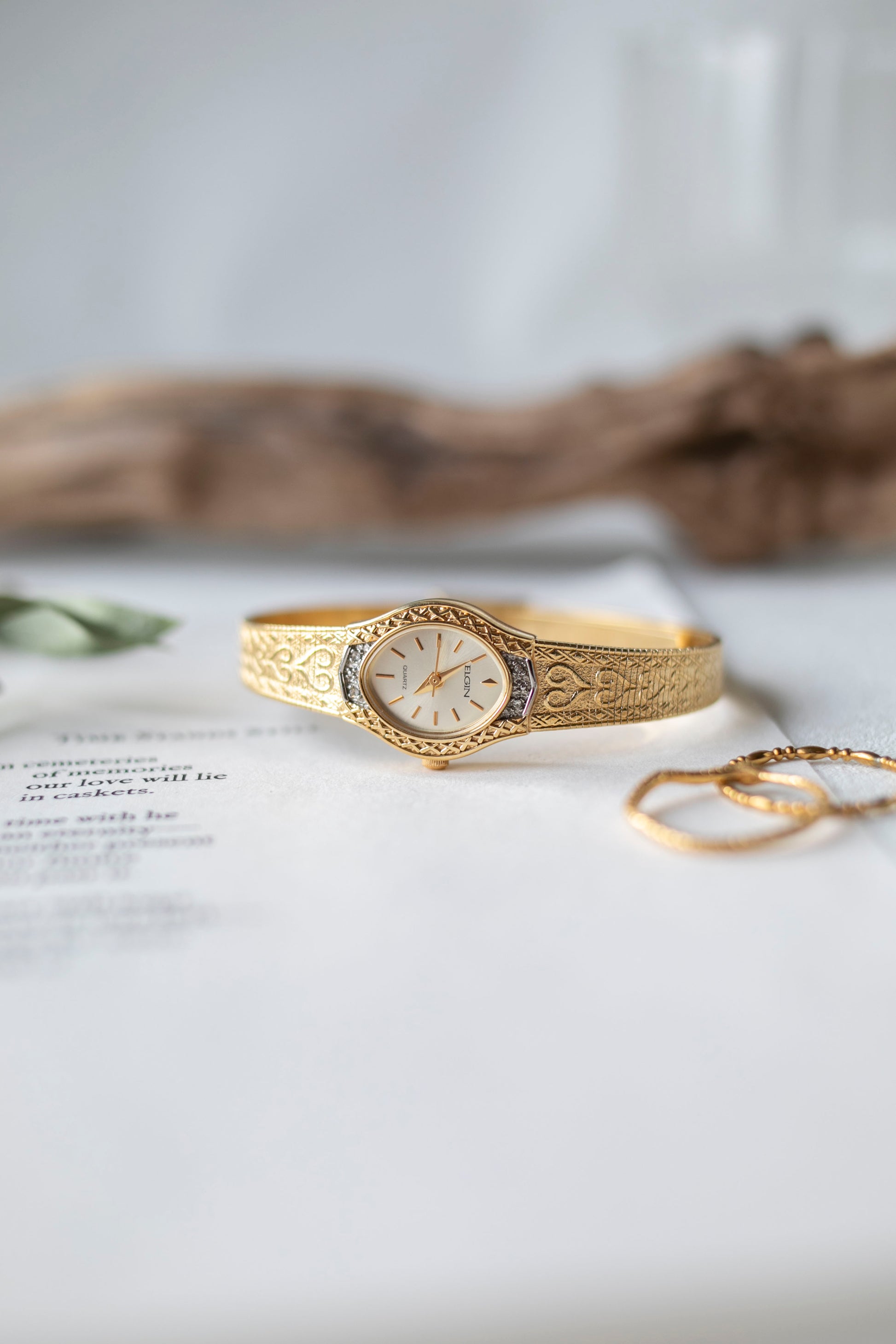 True Vintage: Elgin E11 (10875088896159)