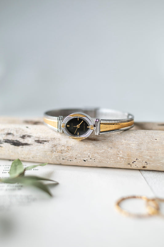 True Vintage: Helbros H2