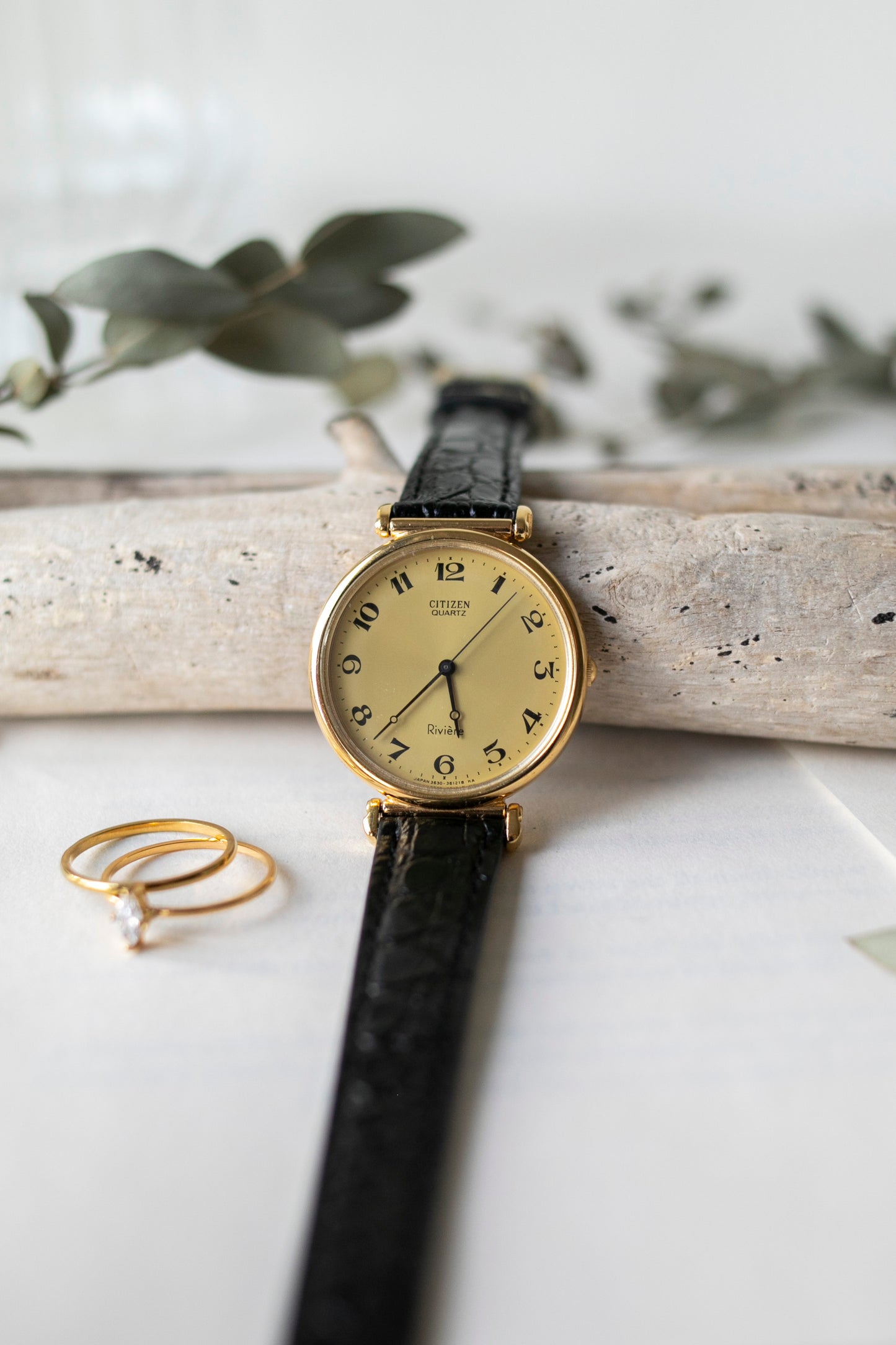 True Vintage: Citizen Gold Riviere