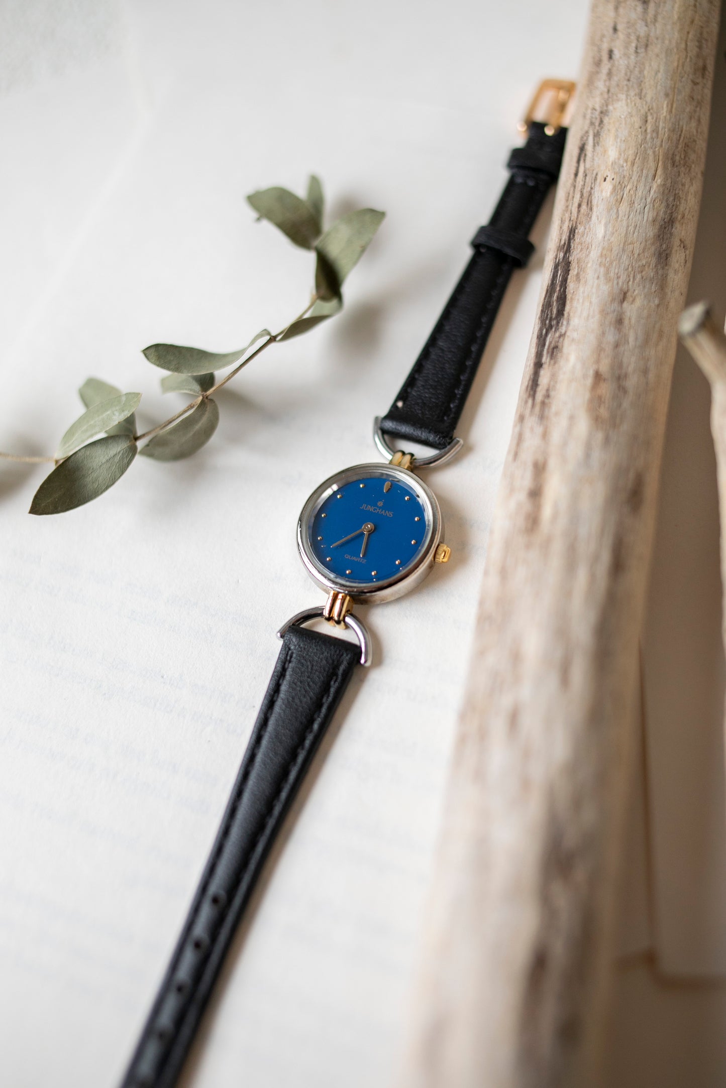 Lux Vintage: Junghans Prussian Blue