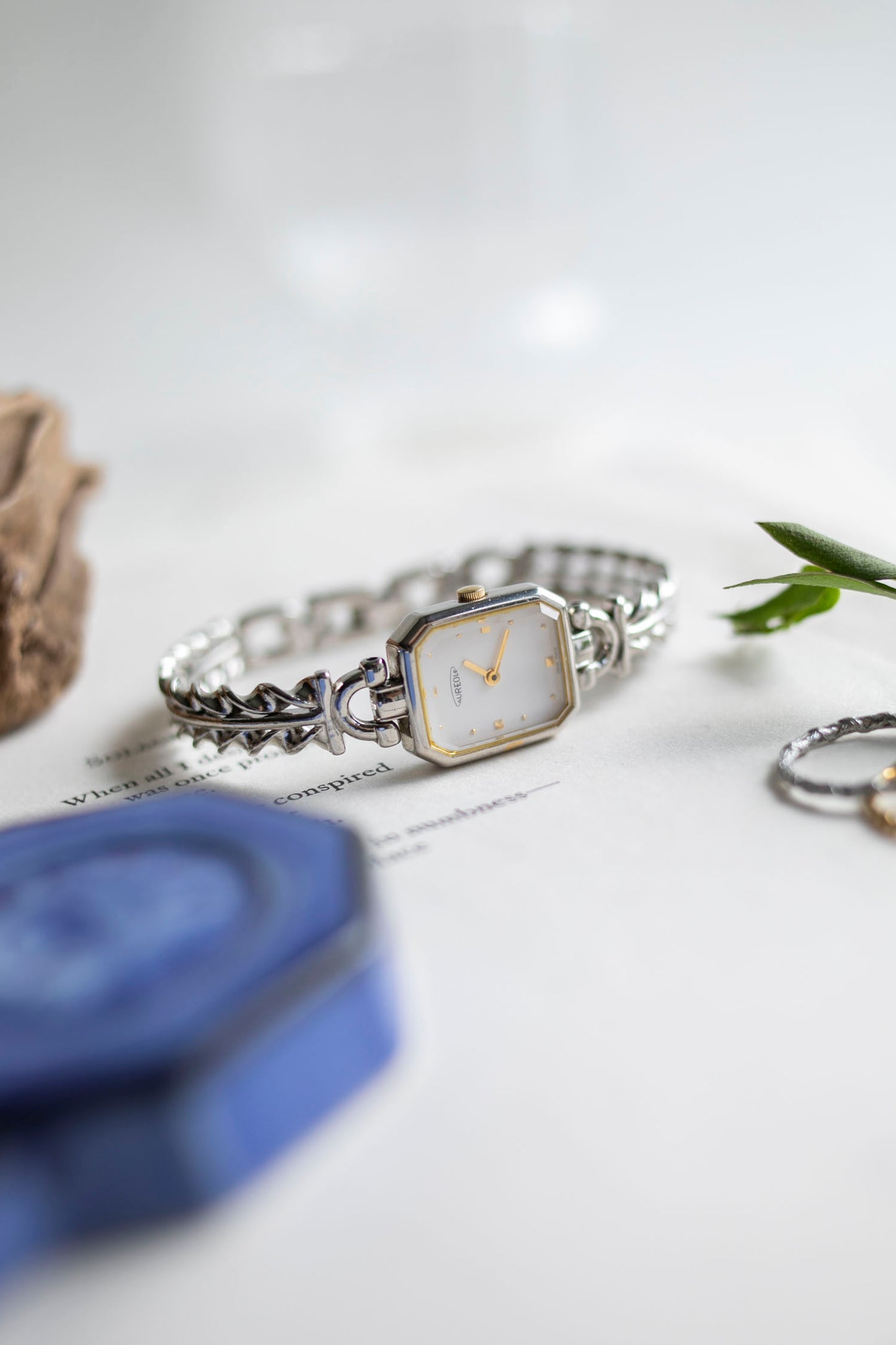 True Vintage: Aureole AU4