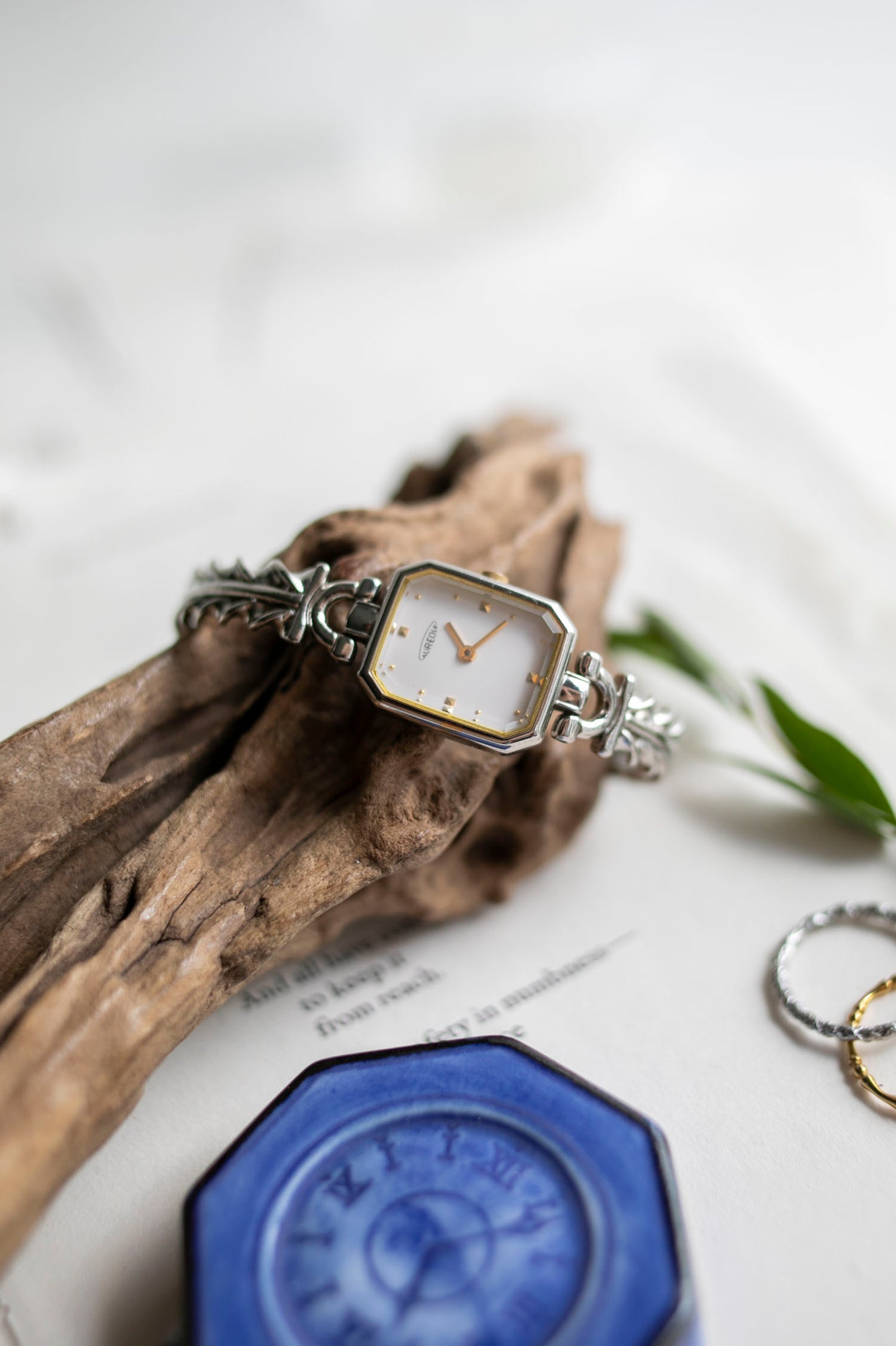 True Vintage: Aureole AU4