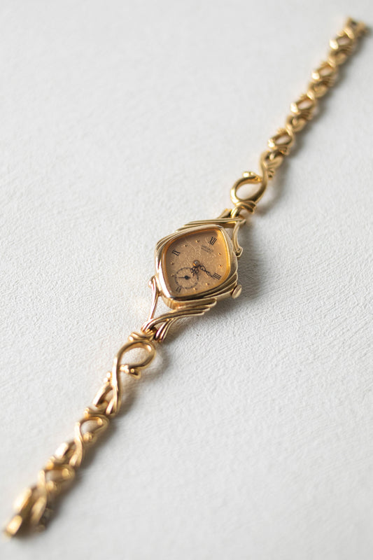 True Vintage: Seiko S100