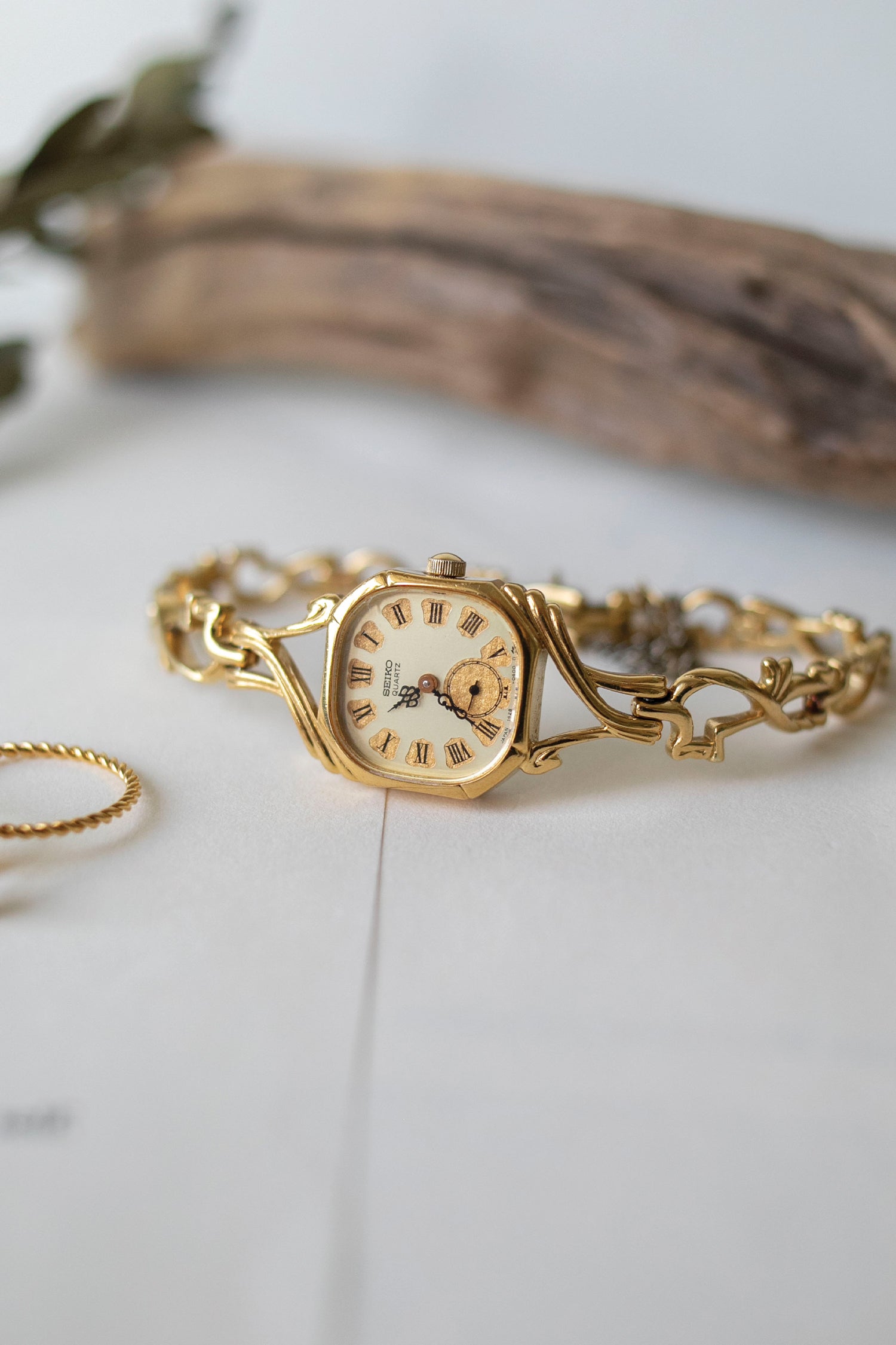 True Vintage: Seiko S379 (10911076483231) (10873422217375)