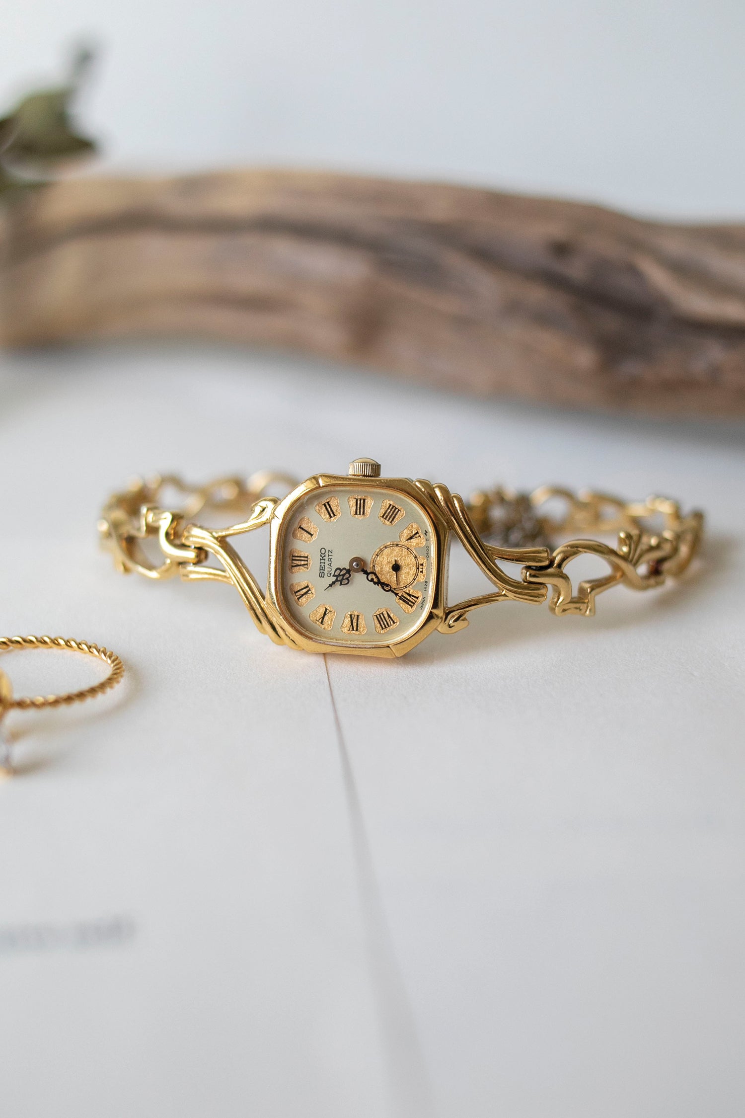 True Vintage: Seiko S379 (10911076483231) (10873422217375)