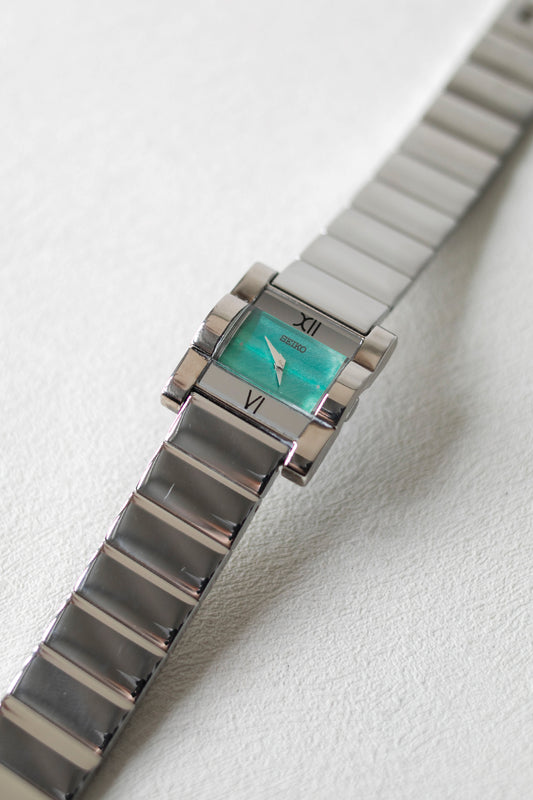 True Vintage: Seiko S96 (Turquoise)