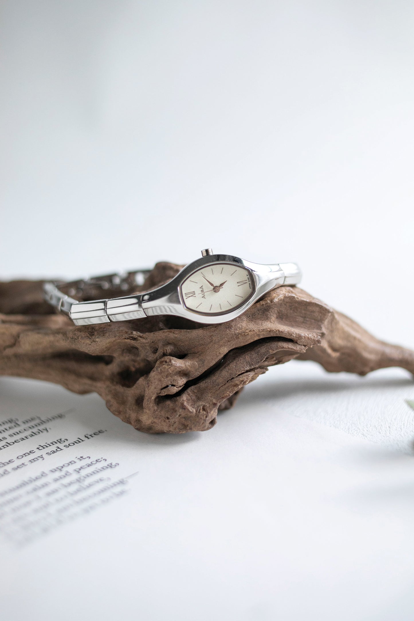 True Vintage: Alba Isolde (Snow)