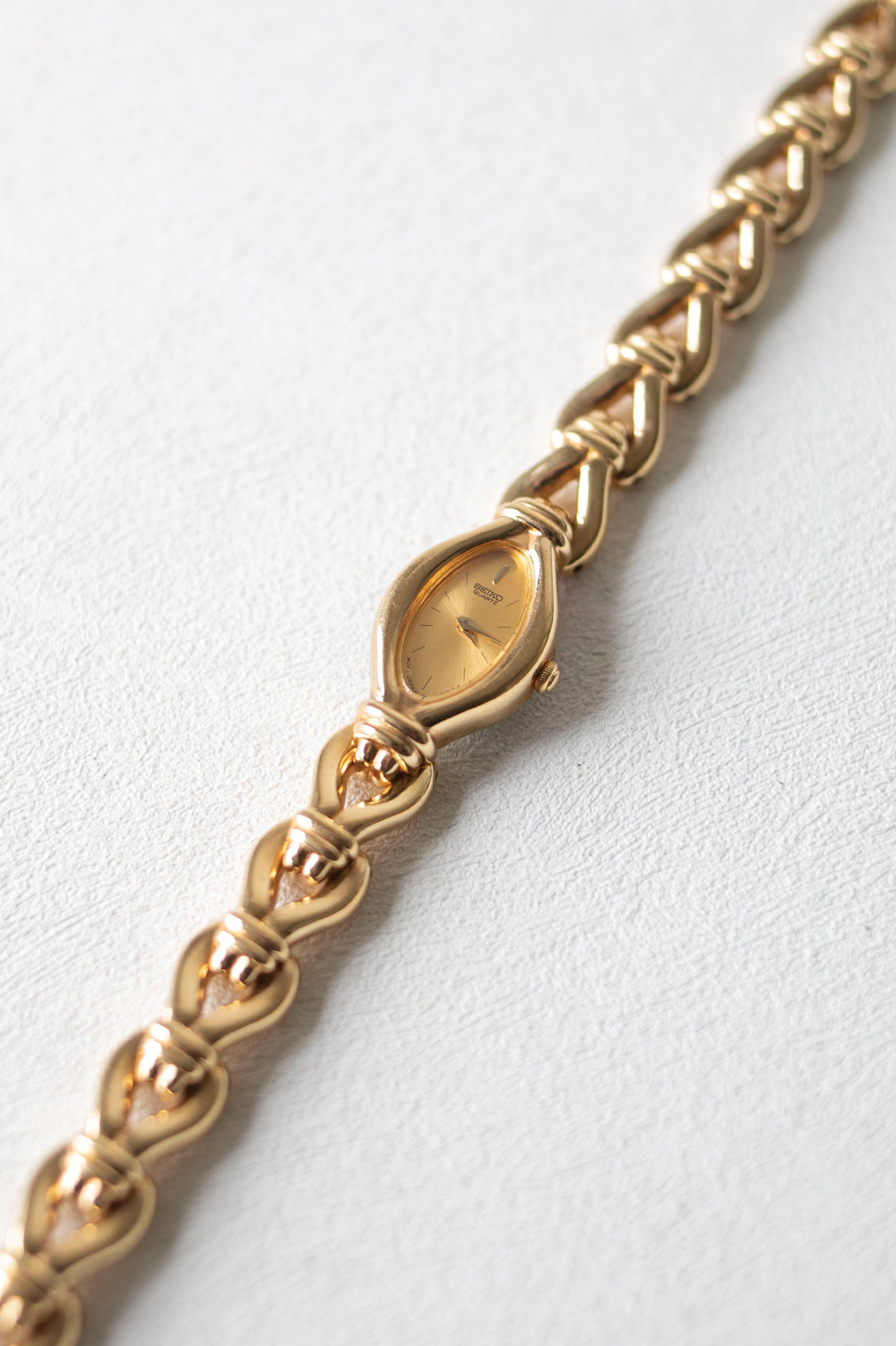 True Vintage: Seiko S10 (Gold) (10871332307103)